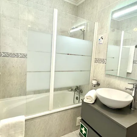 Da Rocha, 4ºb Jardins Da Rocha, Charming Studio, Near The Sea, By Ig