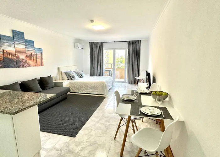 Da Rocha, 4ºb Jardins Da Rocha, Charming Studio, Near The Sea, By Ig * Portimao